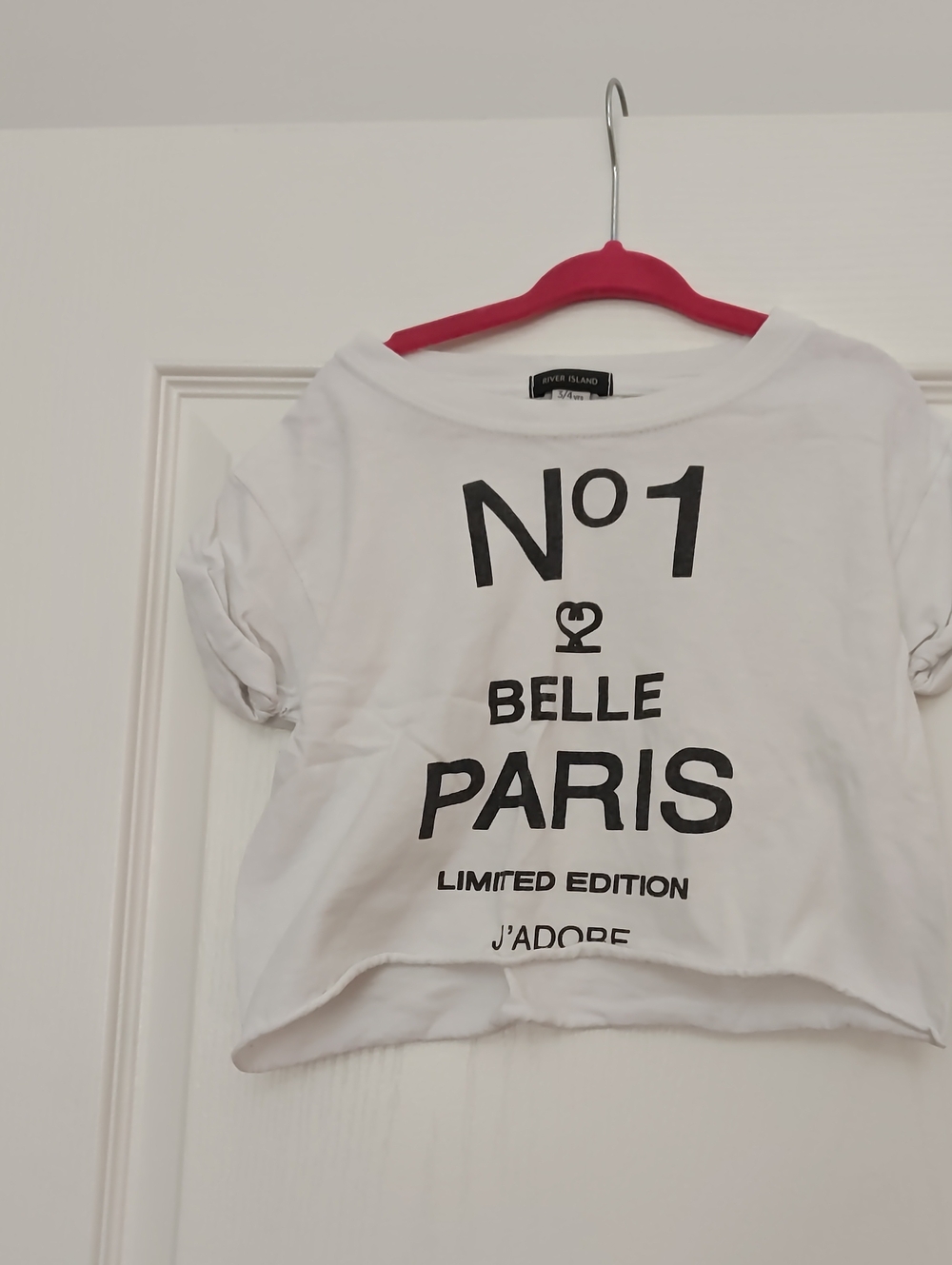 Vintage Y2K River Island White Graphic Cropped 'Belle Paris' Short Sleeve Tee